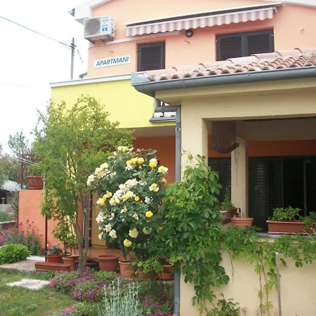 Apartment Mirjana Petrcane