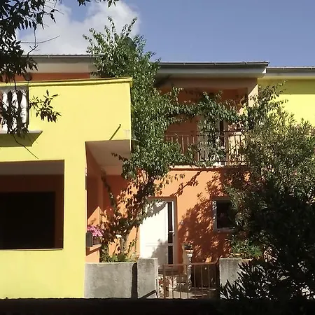 Apartment Mirjana Petrcane