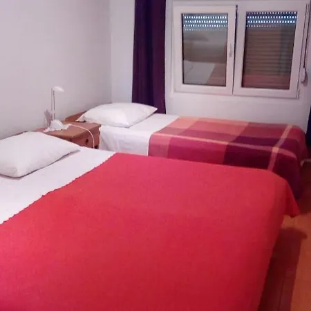 Apartment Mirjana *
