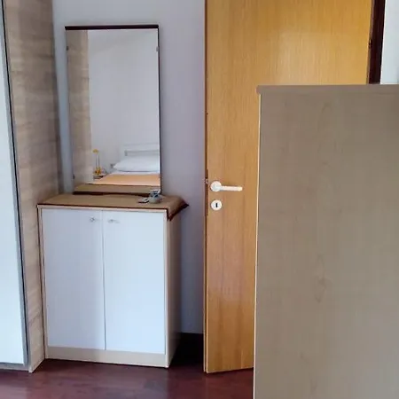 Daire Mirjana Petrčane